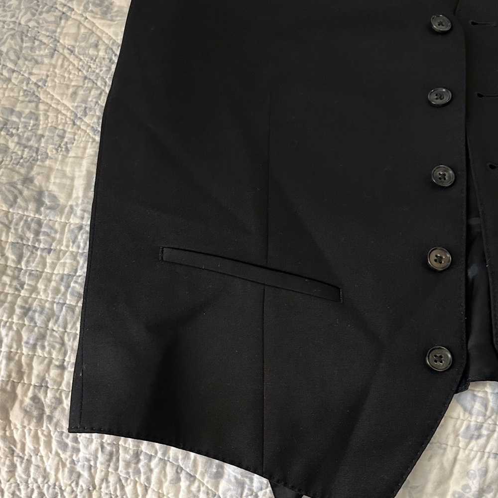 Express Sleek Black Vest View 3